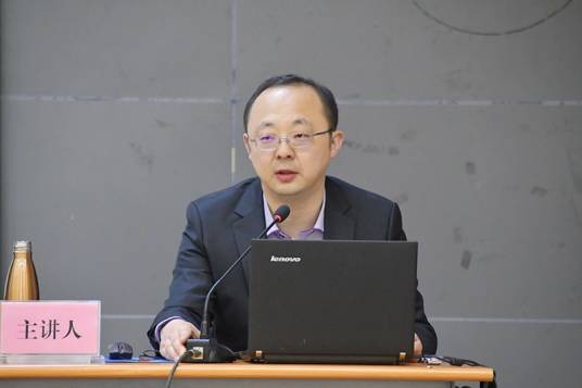 马成(西北政法大学人权研究中心执行主任(正处级)、马锡五审判方式研究院院长)