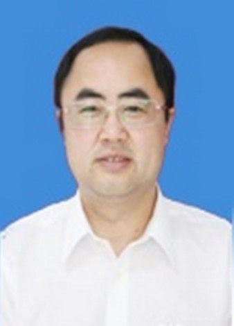 贺彬(兴山县生态环境分局党组书记、局长)