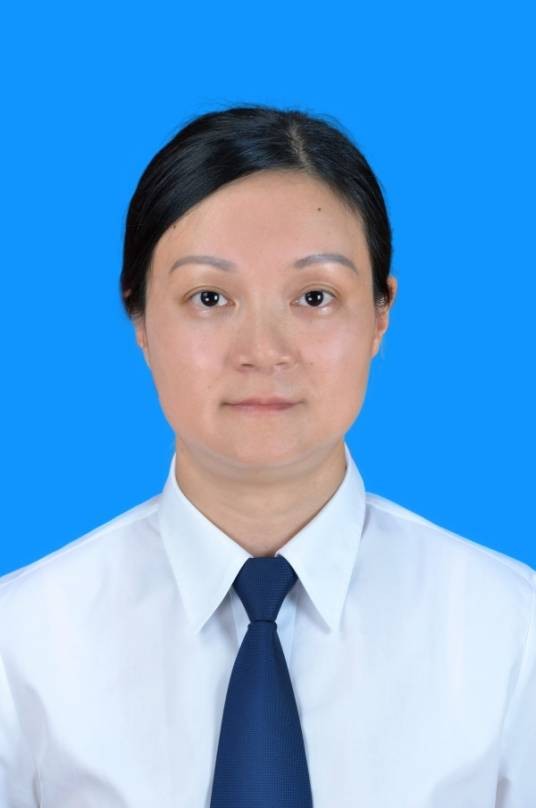 邓丽(绵竹市纪委常委、市监委委员)