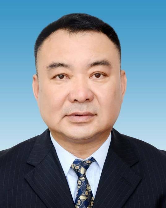殷飞（山东省安丘市交通运输局原局长）