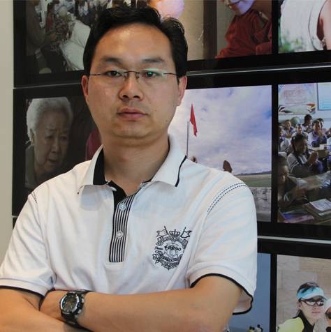 肖文（华夏兄弟国际传媒董事长）