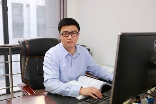 李骏（东南大学教授、博士生导师）