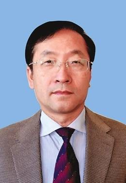冯超（吉林工商学院原纪委书记）