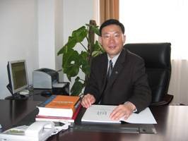 高建华（上海开放大学党委副书记）