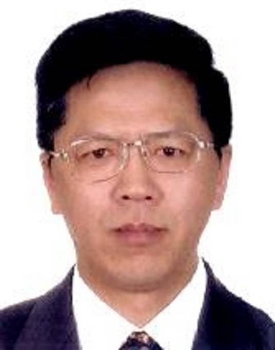 陈建华（中国药科大学教授）