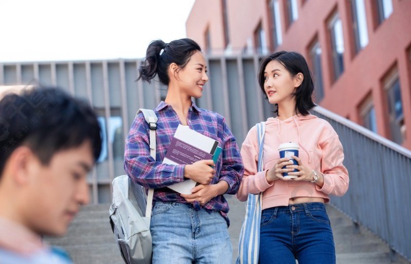 台湾大学的2023年的录取分数线是多少？