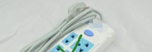 美的油汀取暖器怎么用