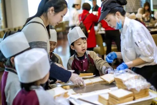 糕点师培训多少学费