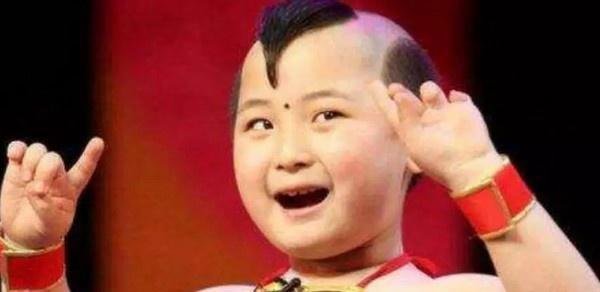 春晚的播出,让我再次想起那个被甲醛夺走生命的小福娃…
