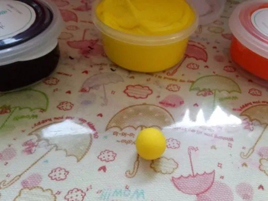 小鸭子怎么做手工
