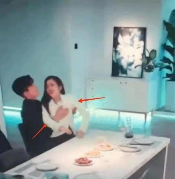 人民网评张翰新剧:诚意在哪儿 这是咋情况？