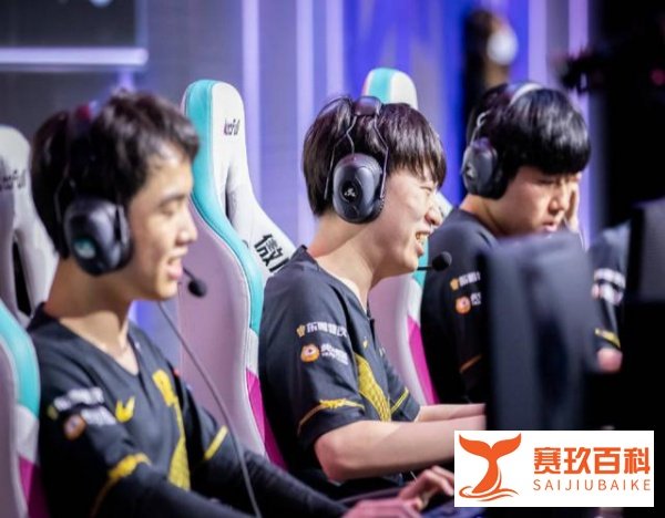 RNG三队被爆出假赛事件：诱导队员打假赛，克扣工资，走A也是受害者