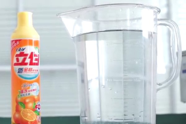 烤肠机做烤肠怎么才好吃,还要加料么?