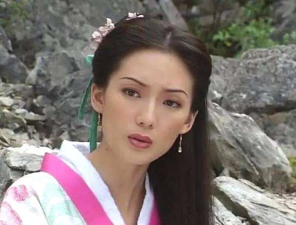 八仙中有几个女的？