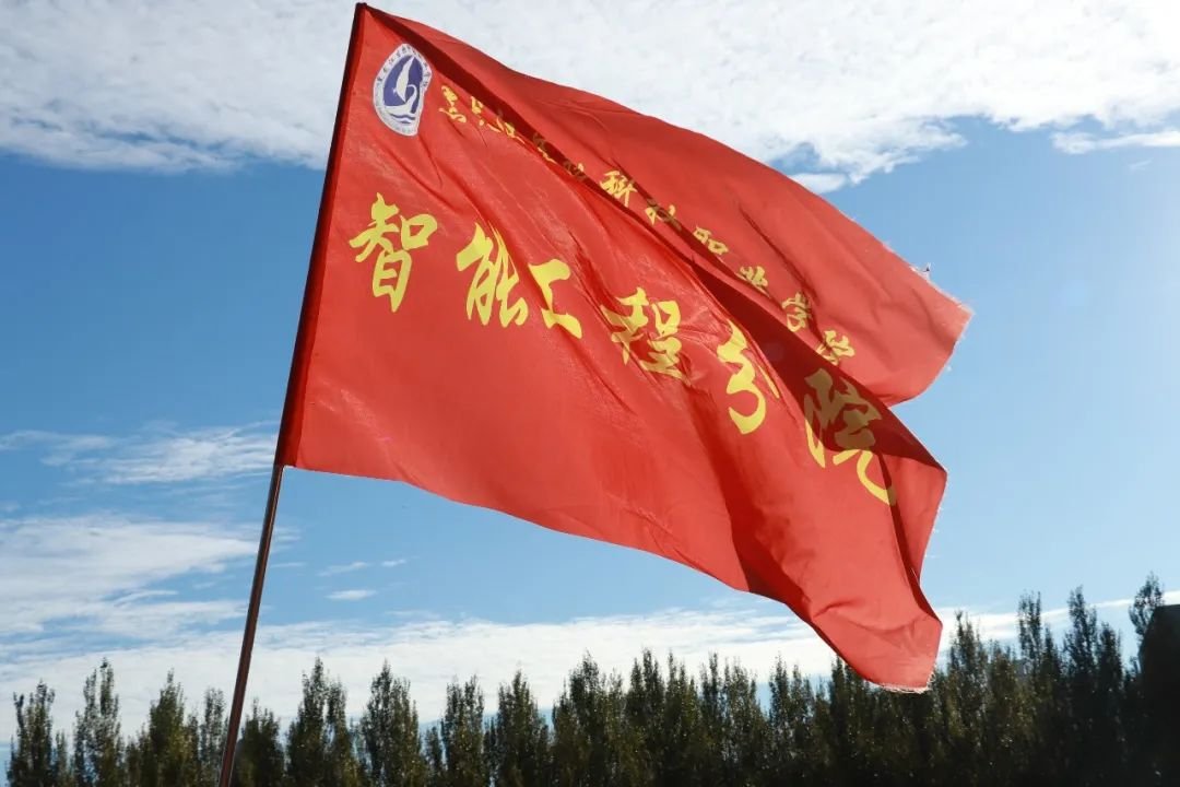 请问职教中心是算中专还是职业高中呀?