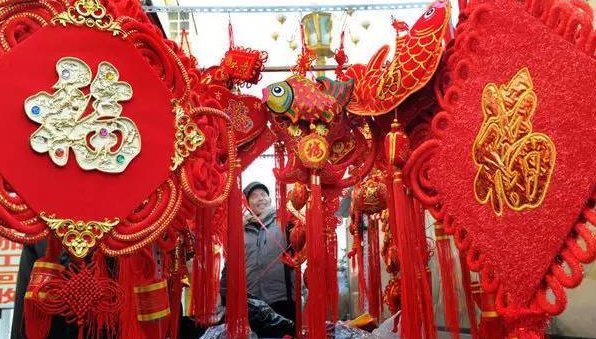 辞旧迎新日对联下句是什么