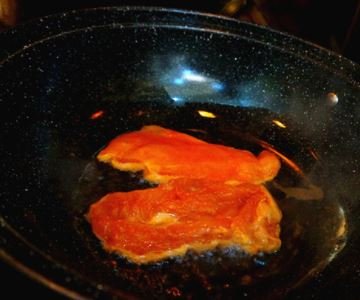 鸡扒饭上面的浇汁是怎么做的