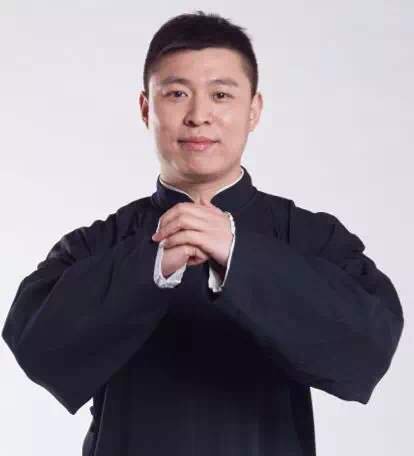 李鹤东为什么叫社会东?