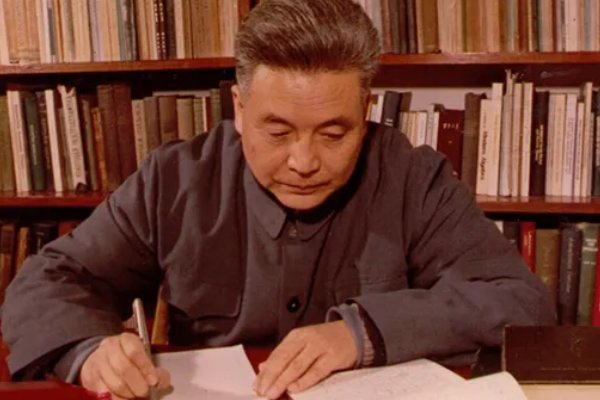 活到老学到老的名人例子?