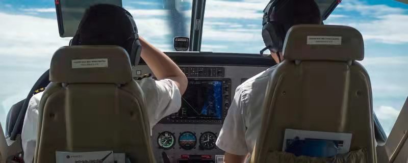 飞机机长需要什么学历