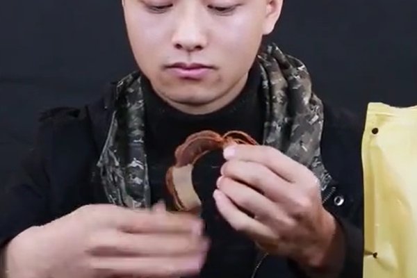 怎样吃甜角的果肉？
