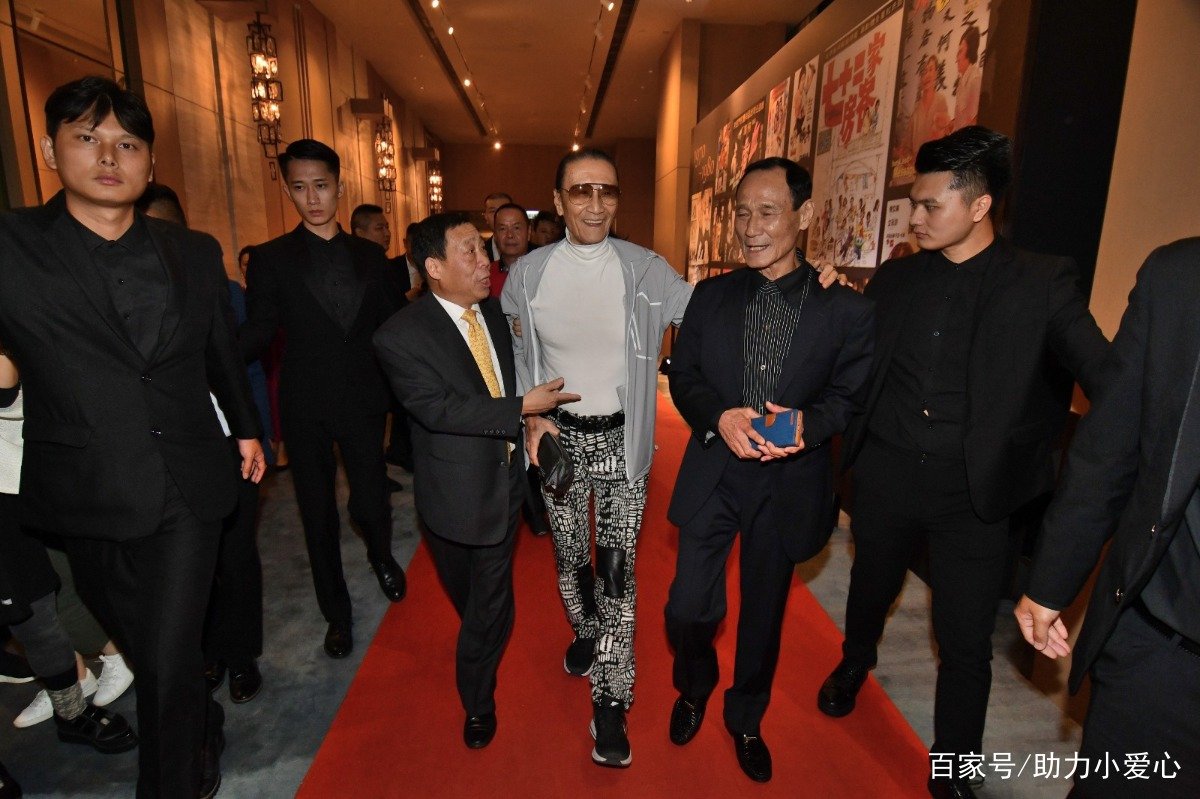 连向华强从不敢招惹的三个人，你知道都是谁吗？