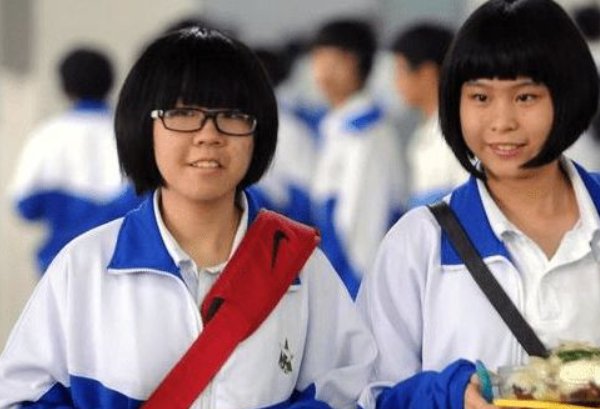 高中学生证如何办理