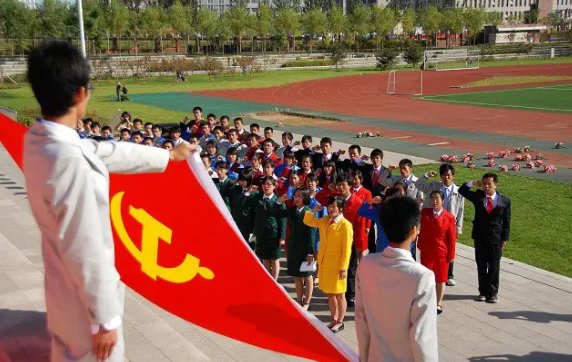 大学入党需要多长时间？