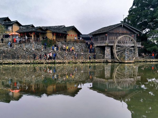 云水谣和永定土楼哪个更值得去