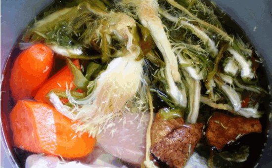 剑花煲汤配什么汤料