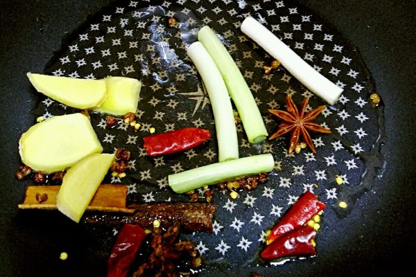 高压锅炖多久牛肉才会熟?