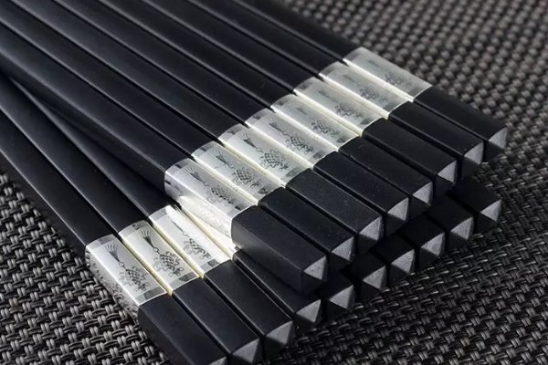 合金筷子的危害有哪些呢？
