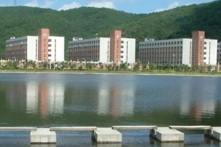 珠海有那些大学啊 ?
