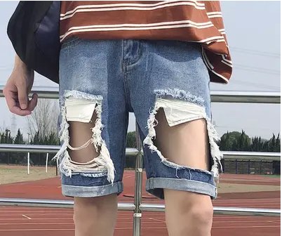 男人的腿很长，打一个食物