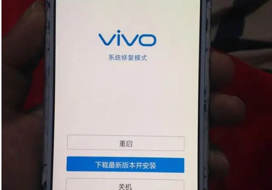vivo手机电池校准指令是什么？