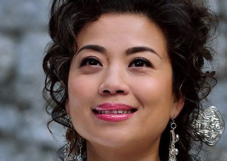 张也是季谷一人女儿吗？
