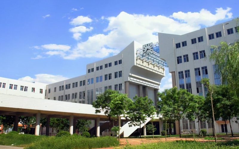河北省前十名的大学