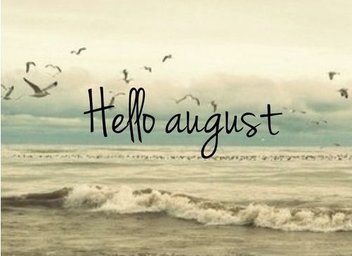 August 几月