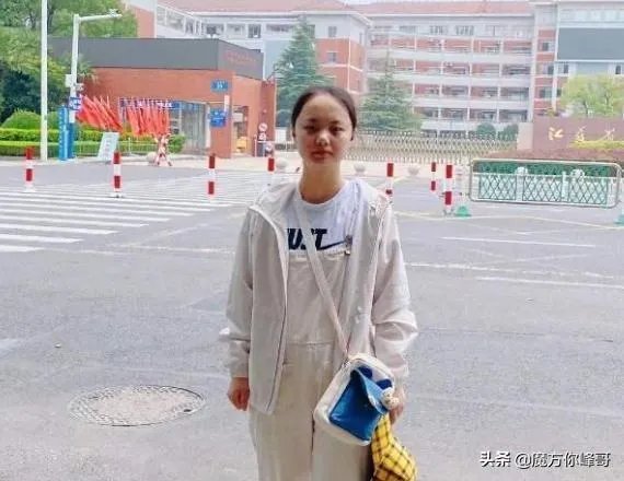 为什么江苏文科状元无缘清华北大和大部分985/211学校?