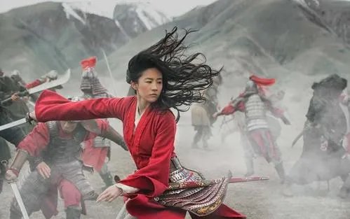 刘亦菲提名土星奖最佳女主角，她担任主角出演过哪些电影？