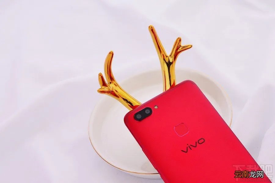 vivoX20星耀红圣诞限量版图赏 vivoX20鹿晗定制礼盒