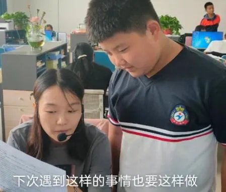 关于13岁少年智救80岁落水老人一事,你有何看法?