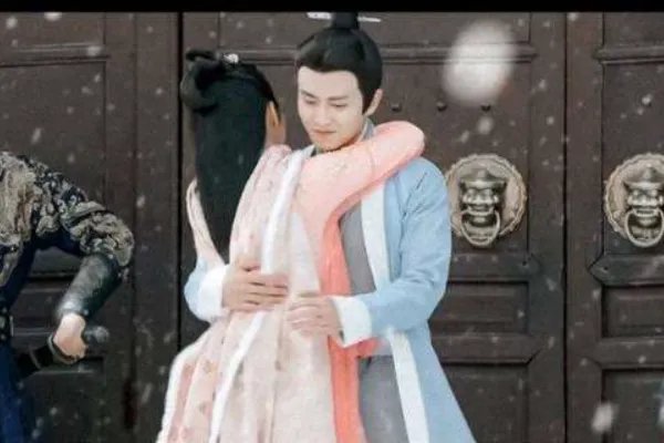 《锦衣之下》确认加更,有哪些令你印象深刻的虎狼之词?