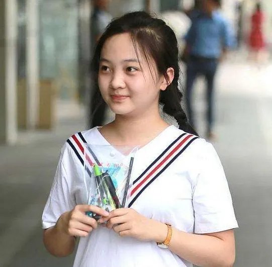 林妙可首次回应奥运会假唱争议，对于此事你怎么看？