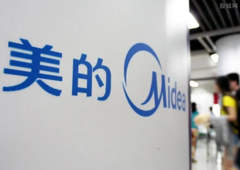 美的回应高管冻薪 家电行业是否迎来寒潮？