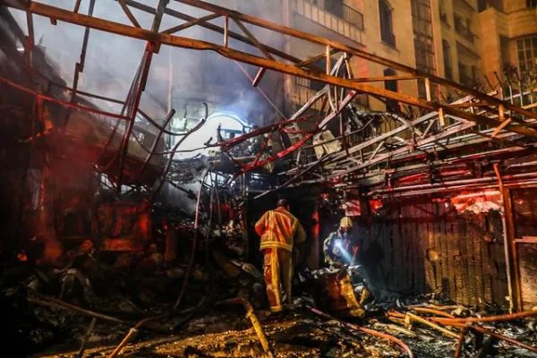 伊朗首都发生大规模爆炸,事故发生的原因是什么?