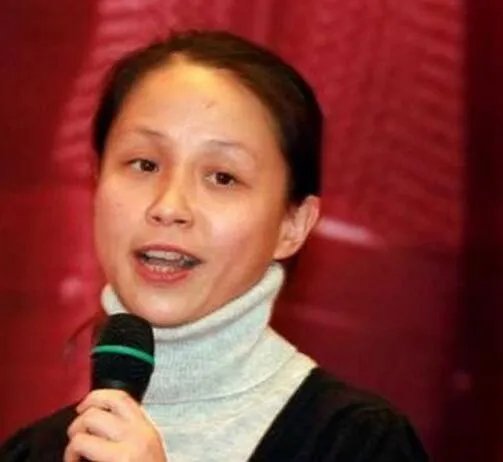 龙丹妮李维嘉结婚了吗? 网传二人已秘密领证