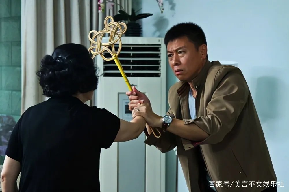 胡亚捷和妻子3次闹离婚之后，后来怎么样了？