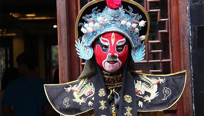 变脸是什么剧种的绝活 变脸是哪个剧种的绝活