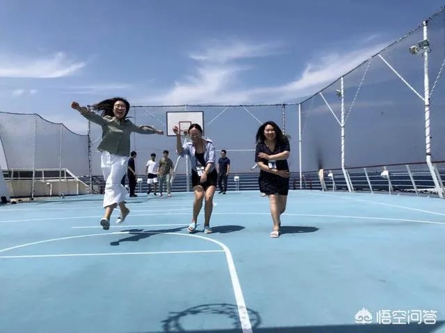 带着梦想去旅游,你想和谁一起?